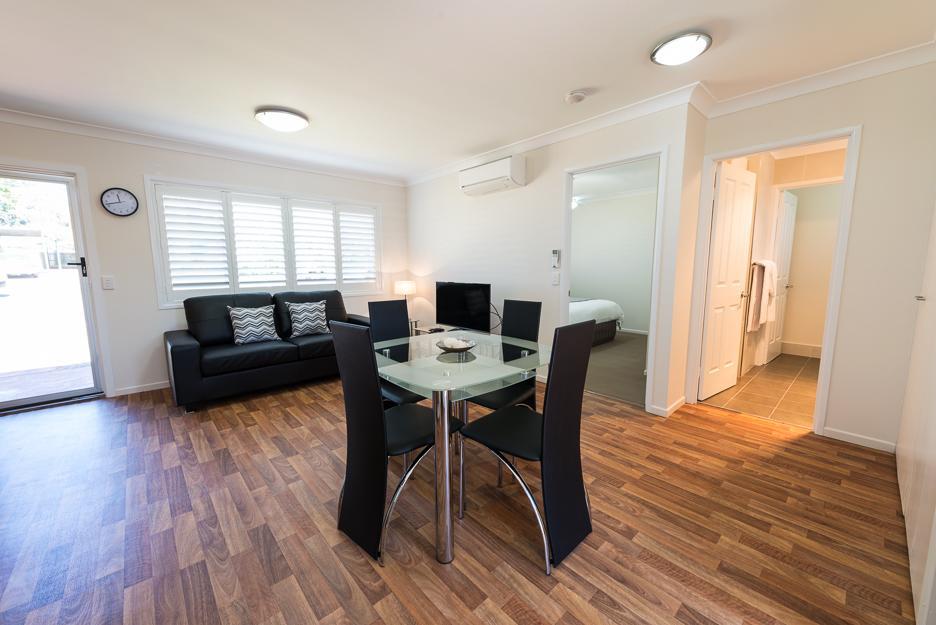 Bottletree Apartments On Garget Тувумба Номер фото