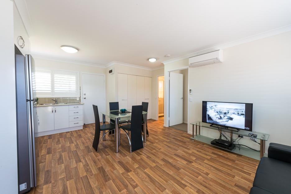 Bottletree Apartments On Garget Тувумба Номер фото